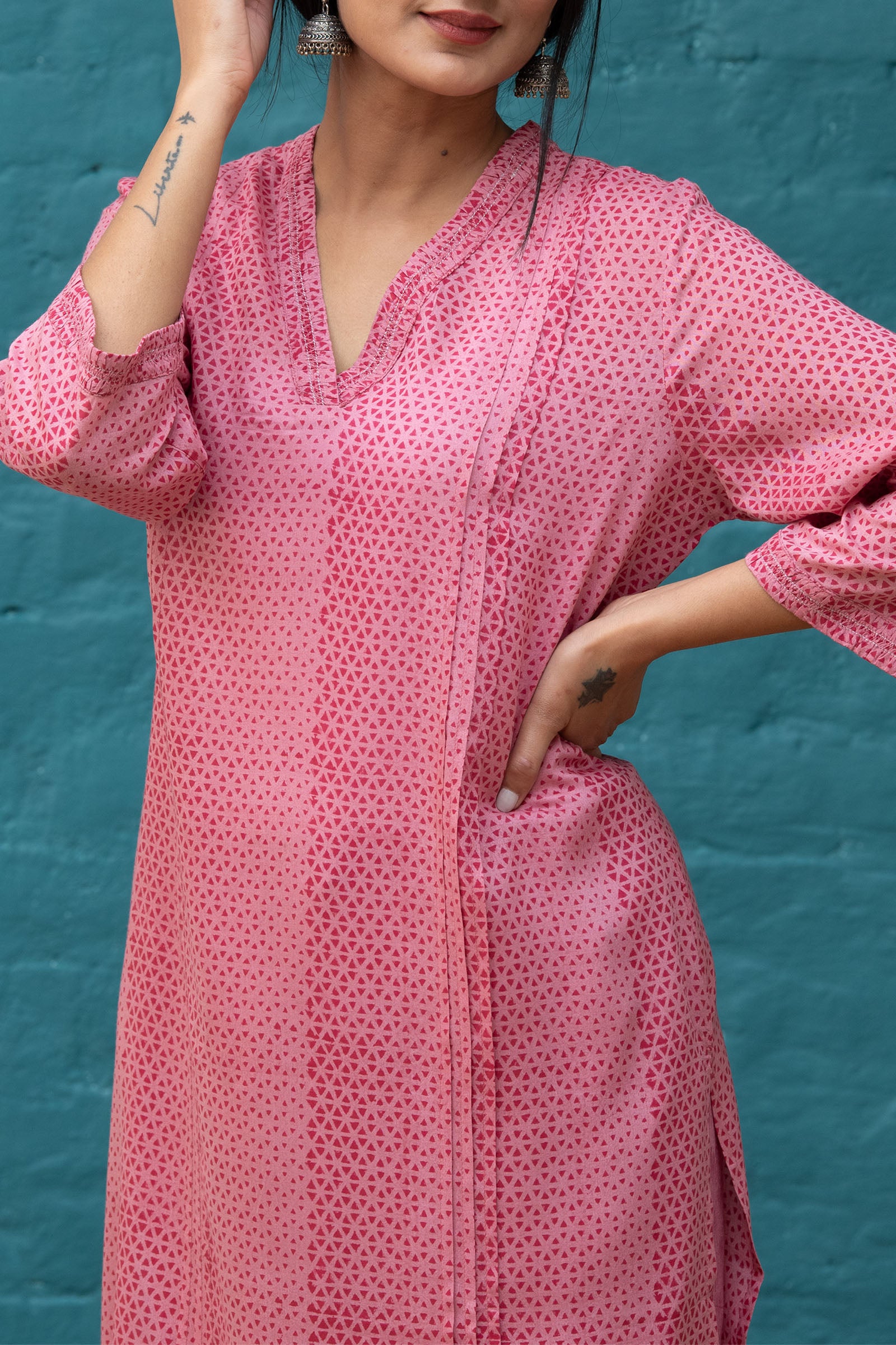 V Neck Pink Kurta