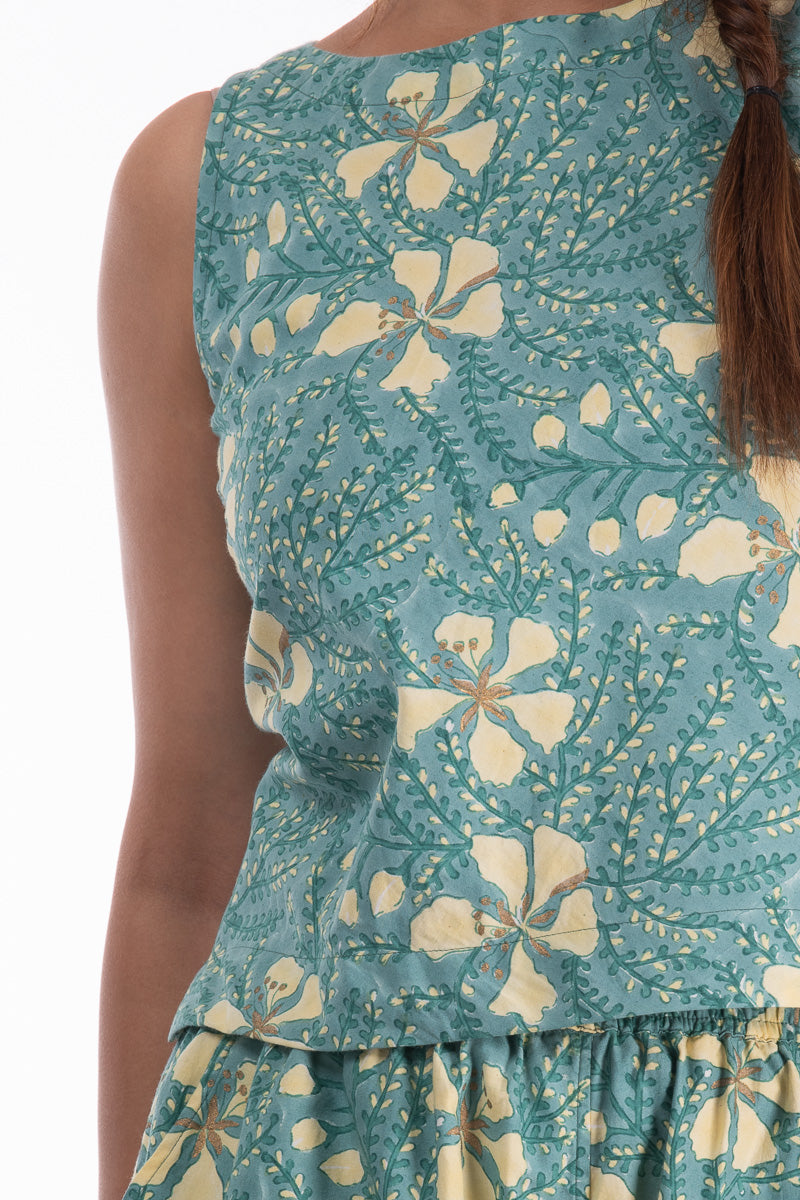 Green Raag Crop Top - Dhãran