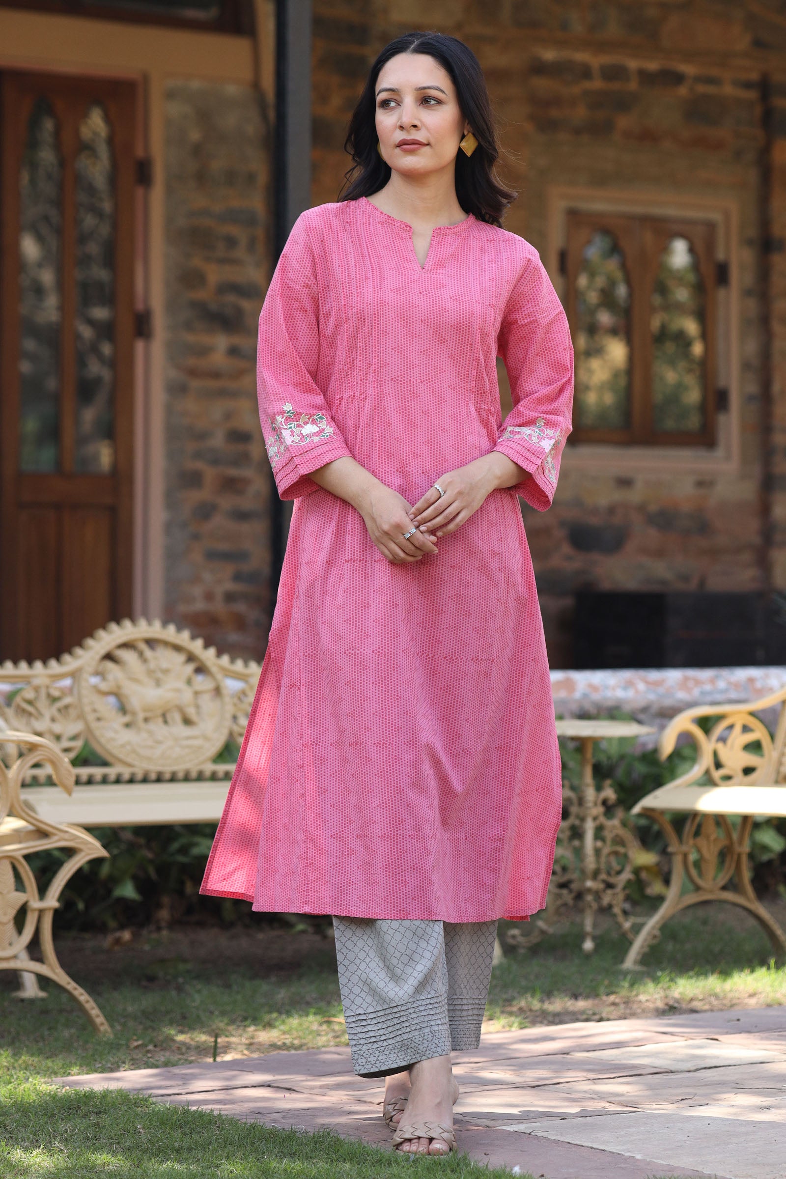 Embroidered Kalidar Pink Kurta