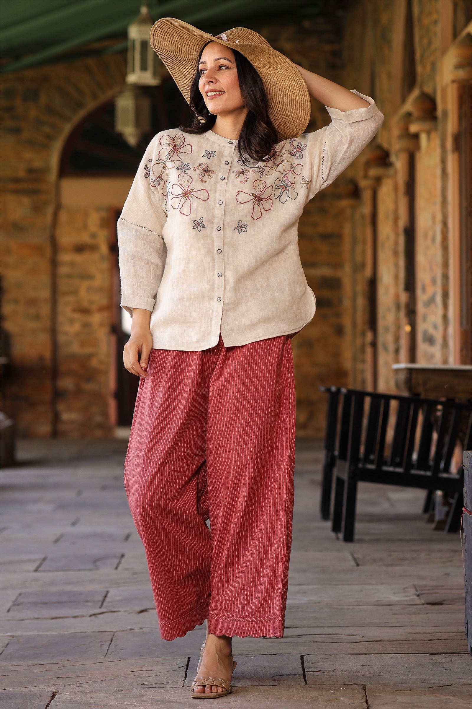 Samara Beige Top - Dhãran