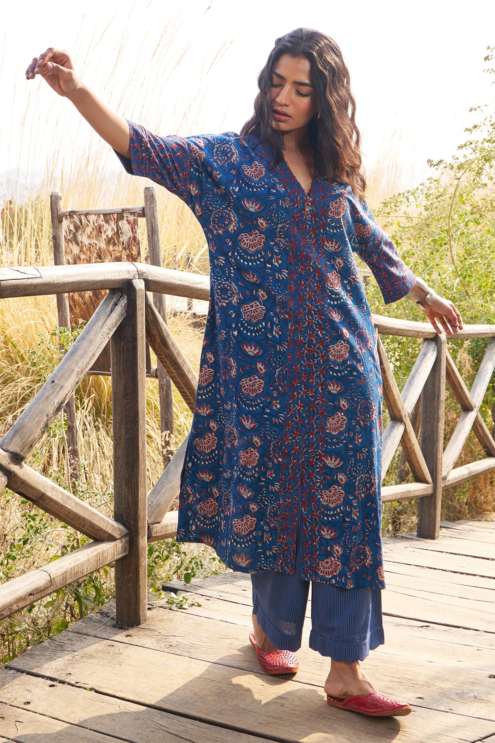 Kaafsa Indigo Kurta - Dhãran