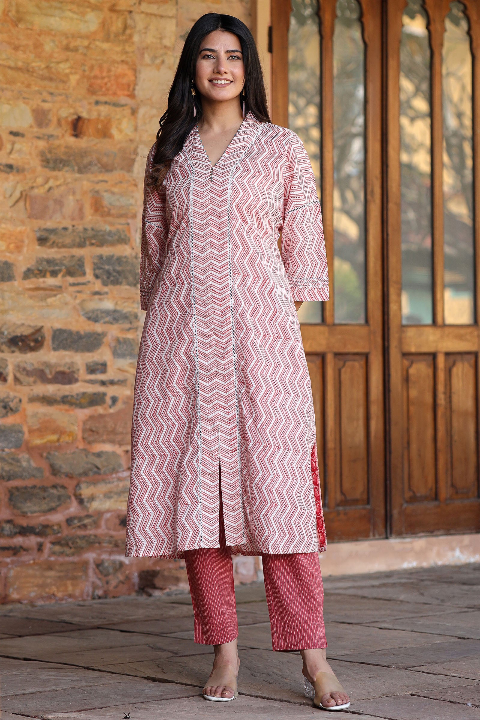 Kaafsa Coral Kurta - Dhãran