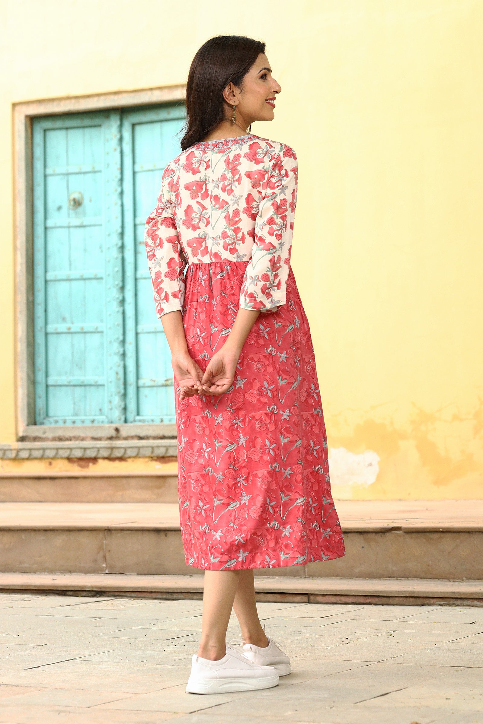 Gulberg Coral Dress - Dhãran