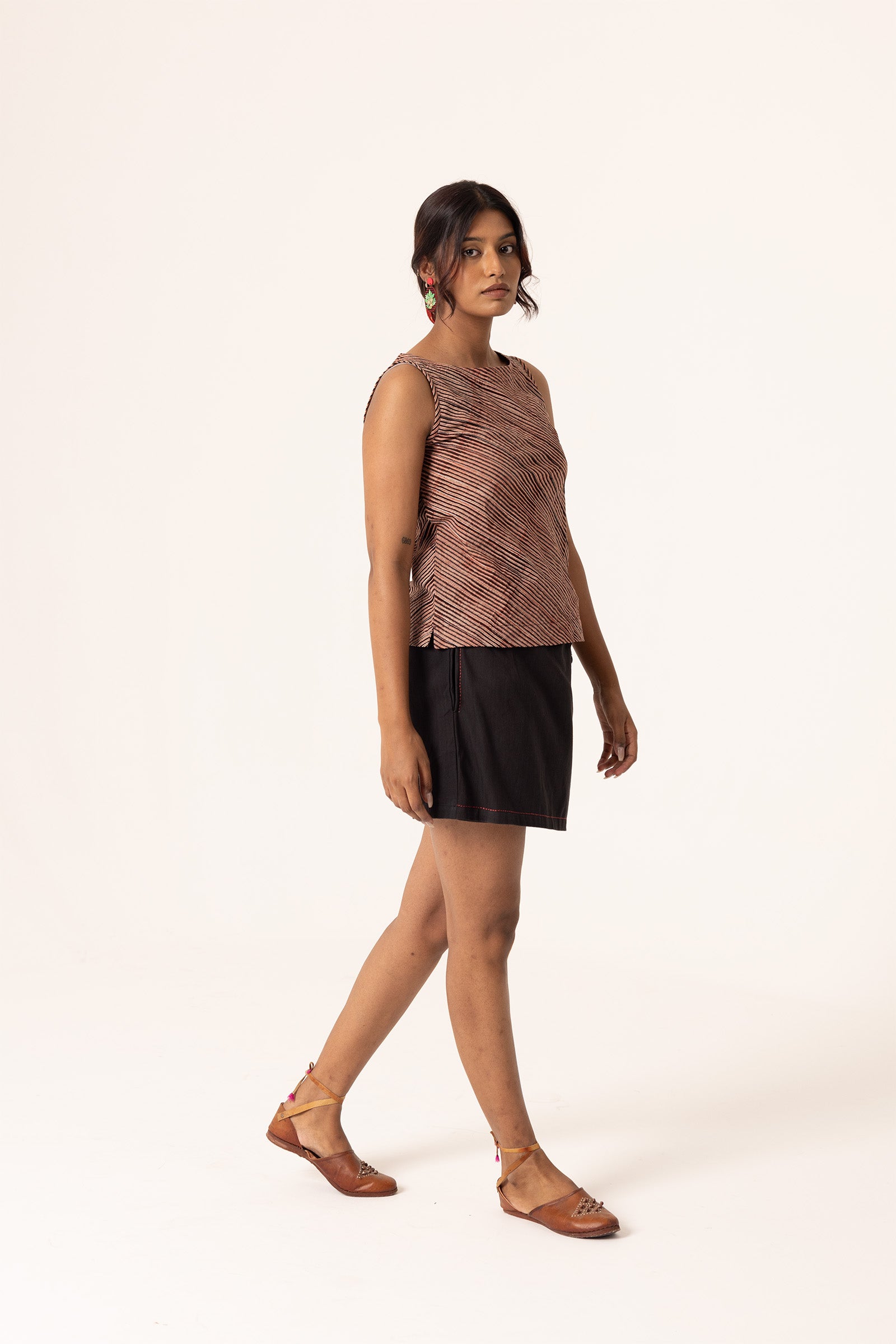 Slay Crop Top Shyahi - Dhãran