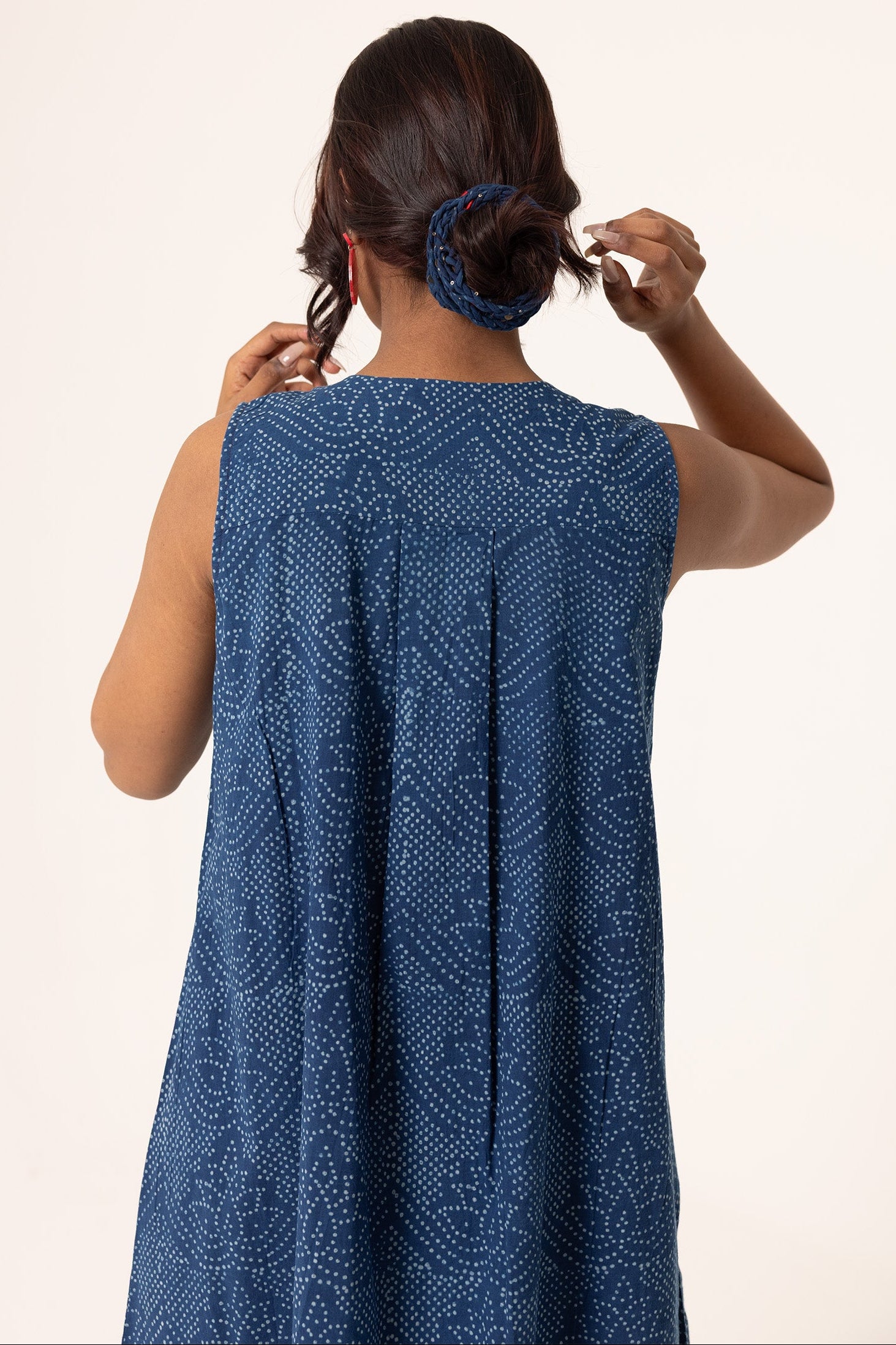 Soku Sleeveless Dress - Dhãran