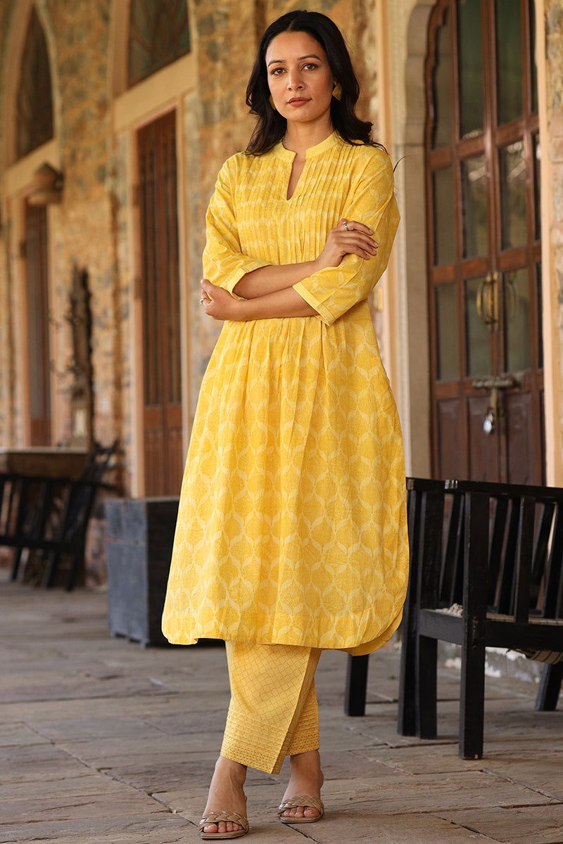 Yellow pin tuck co-ord