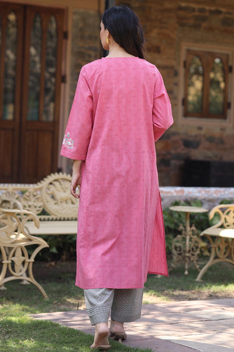 Embroidered Pink Kalidar Kurta