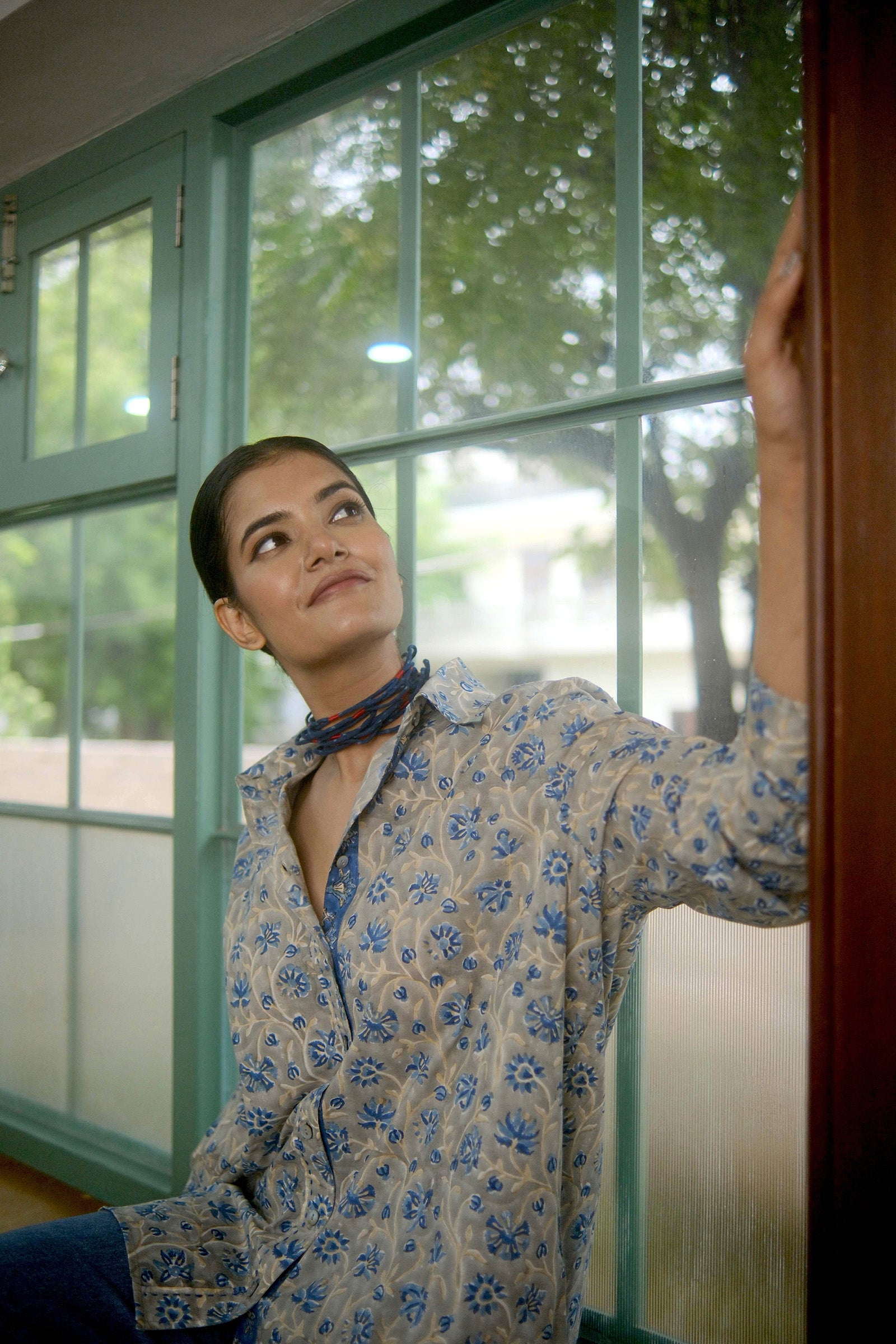 Vibe Shirt Dark Grey