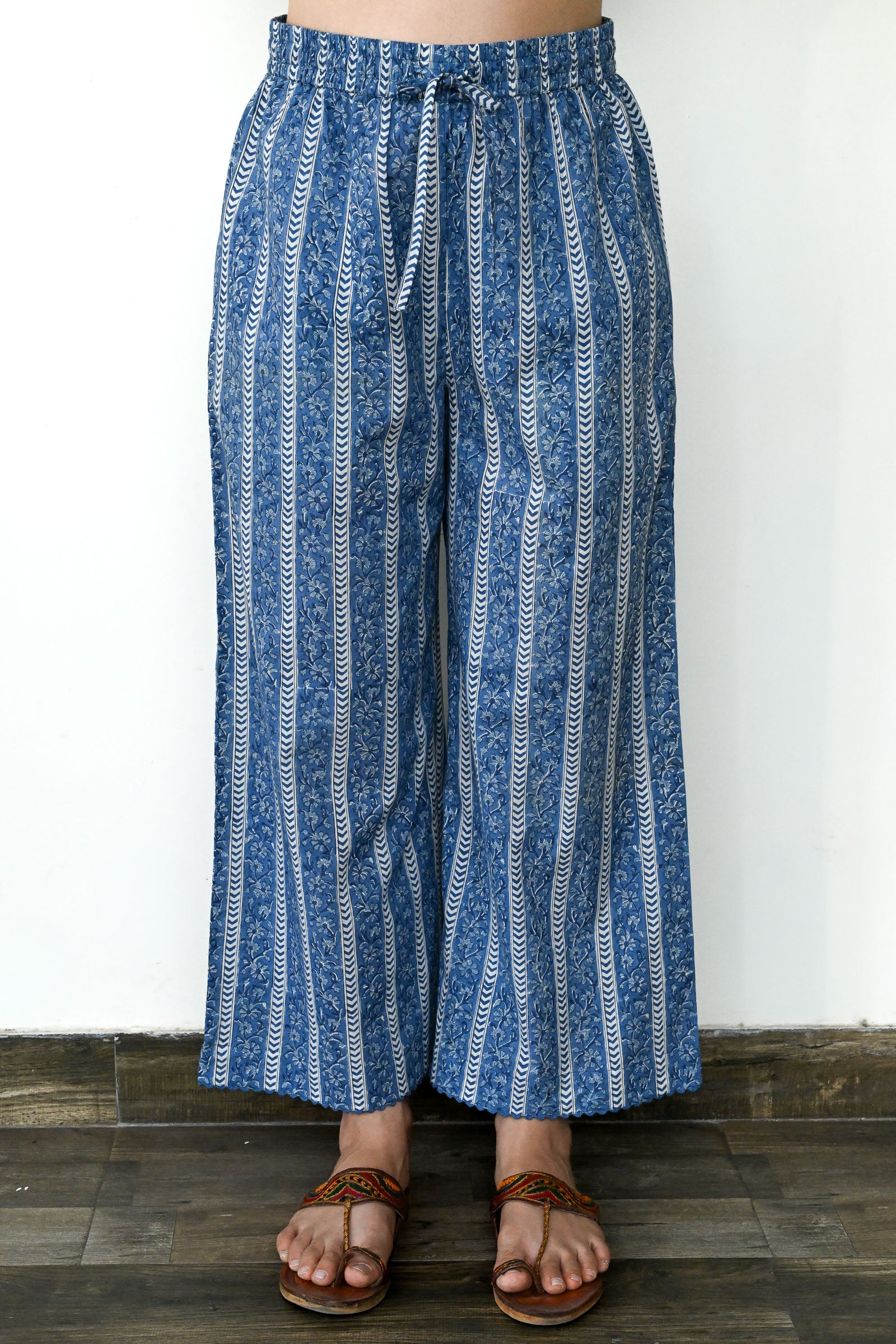 Tira Pant Blue - Dhãran