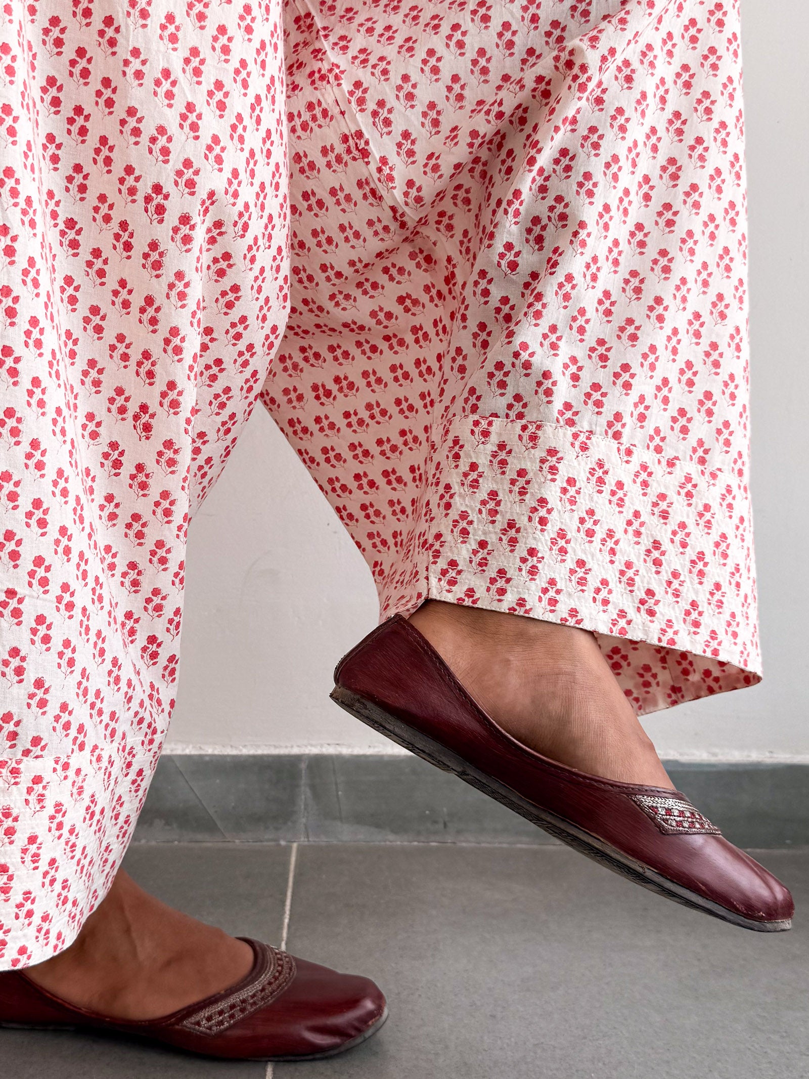 Ruhi Farshi Pant Peach - Dhãran