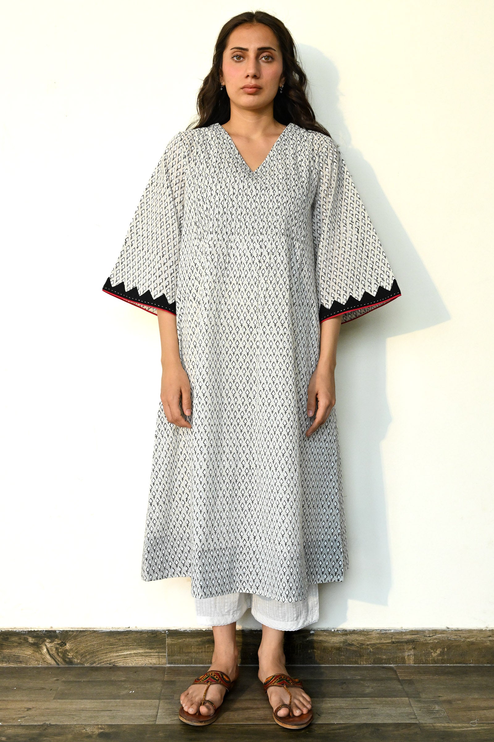 Saanjh Kurta - Dhãran