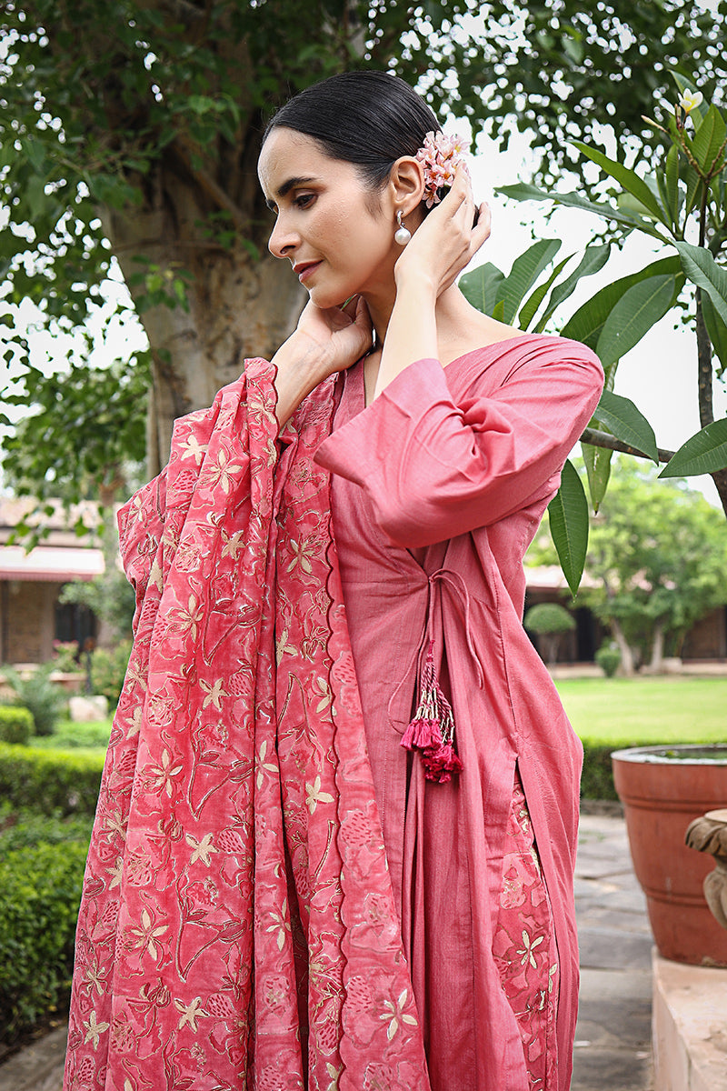 Coral Gulista Dupatta - Dhãran