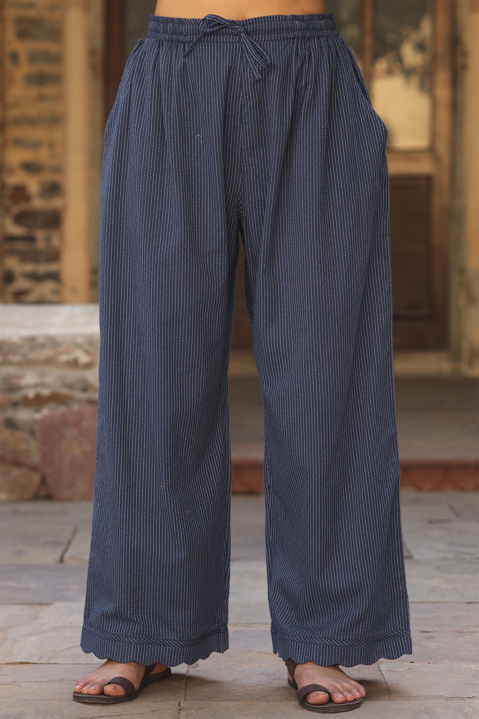 Scallop Blue Pants