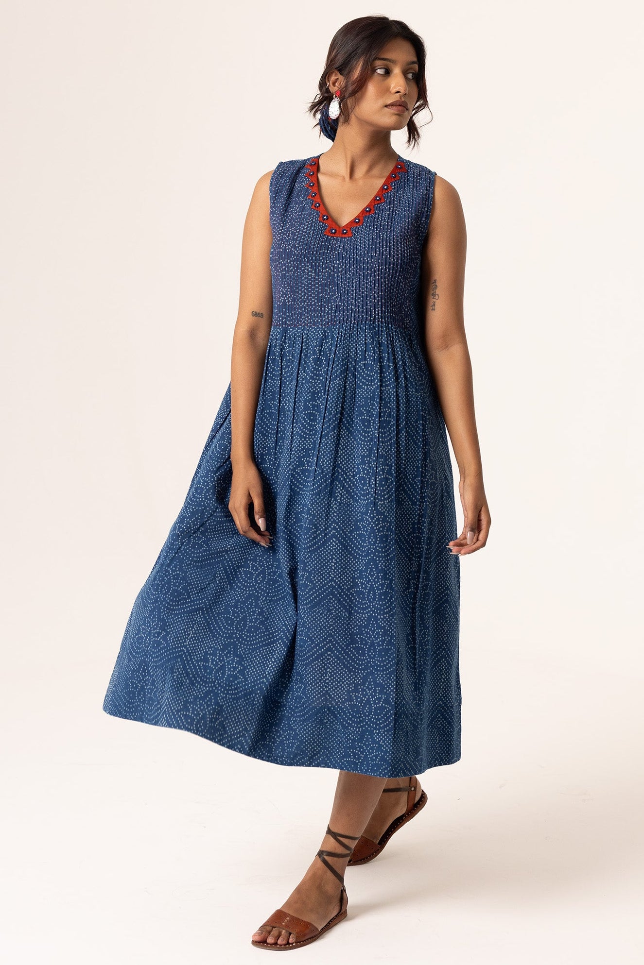 Soku Sleeveless Dress - Dhãran