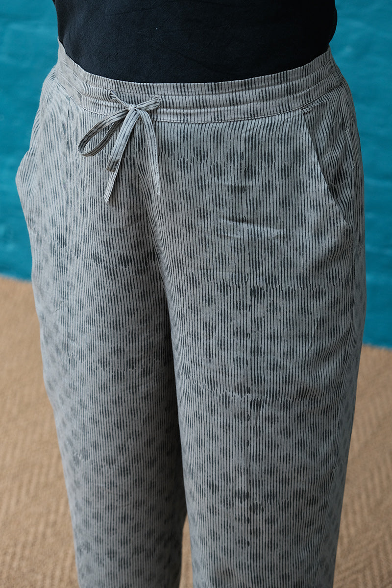 Grey Straight Pant - Dhãran