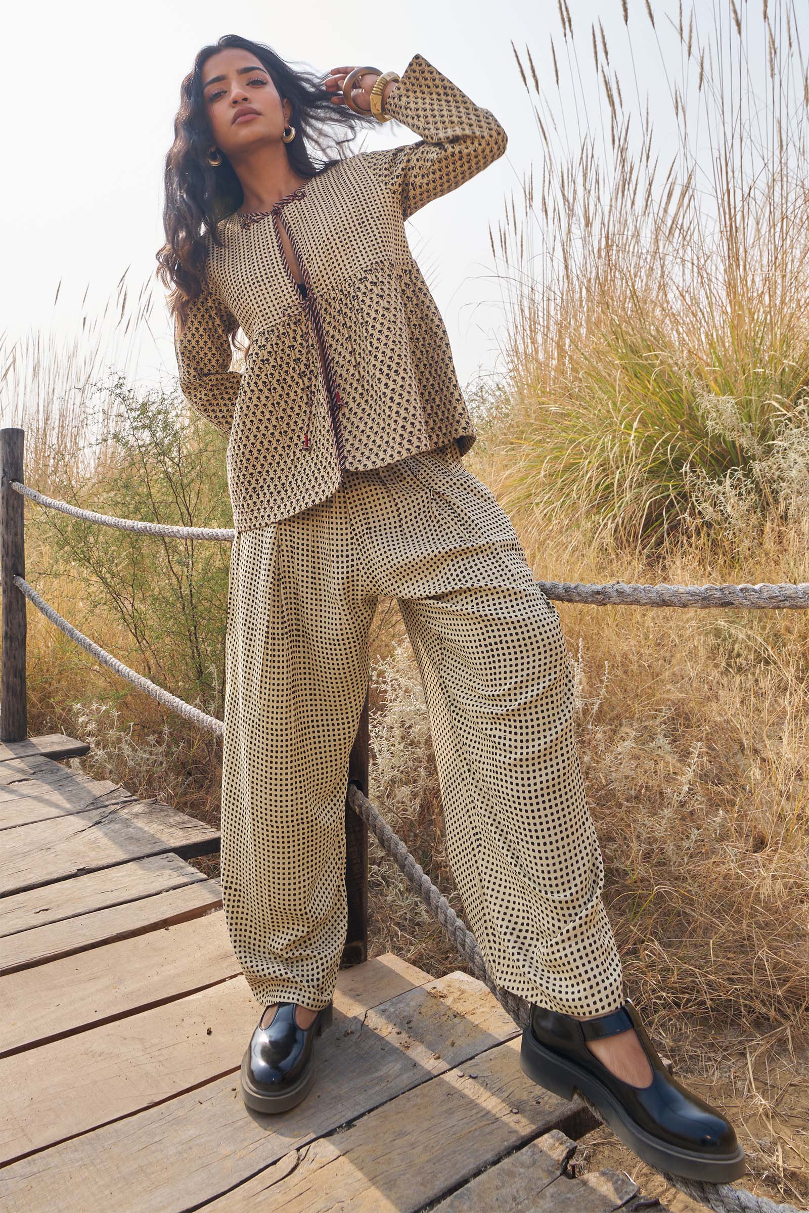Grid Pants Black
