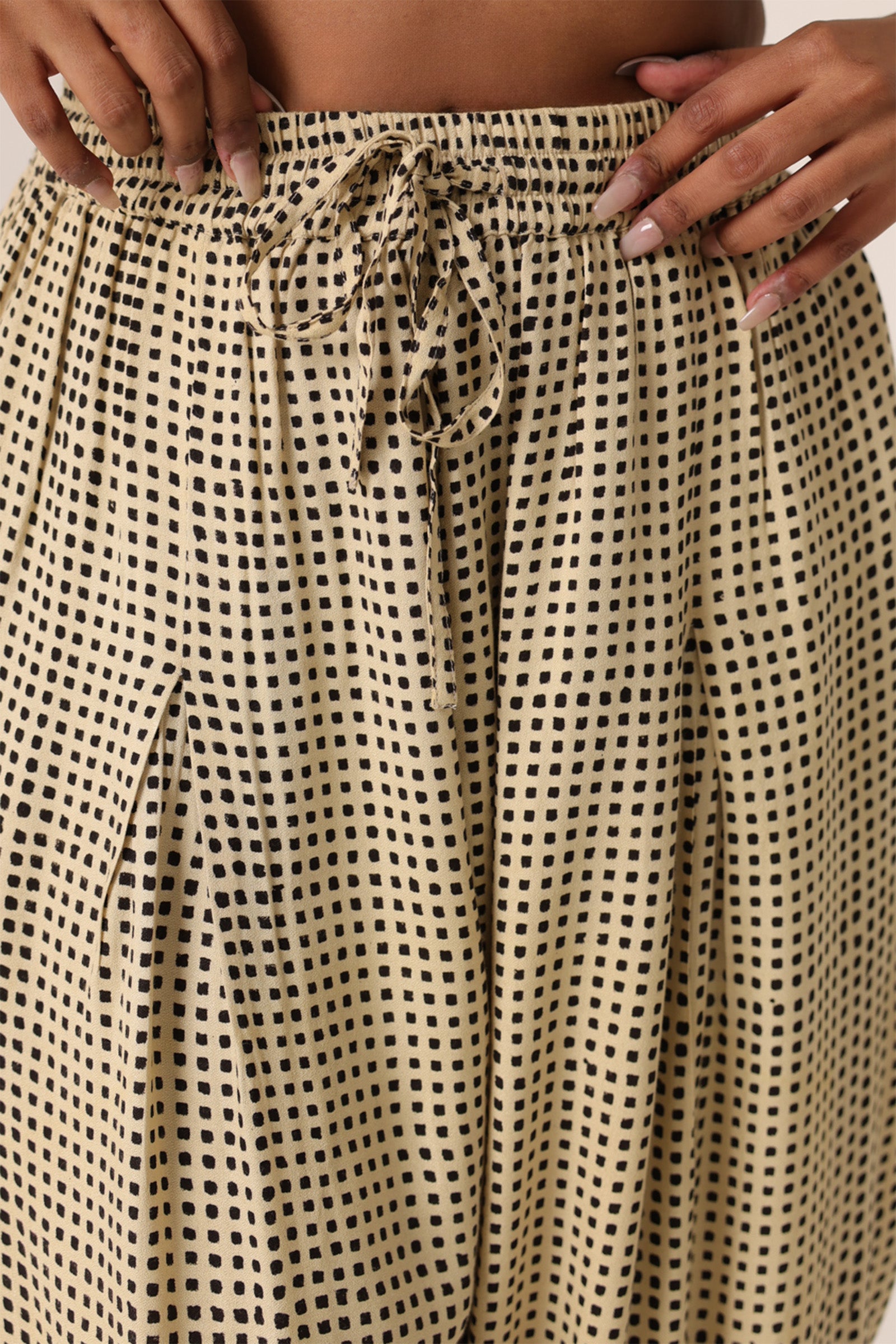 Grid Pants Black