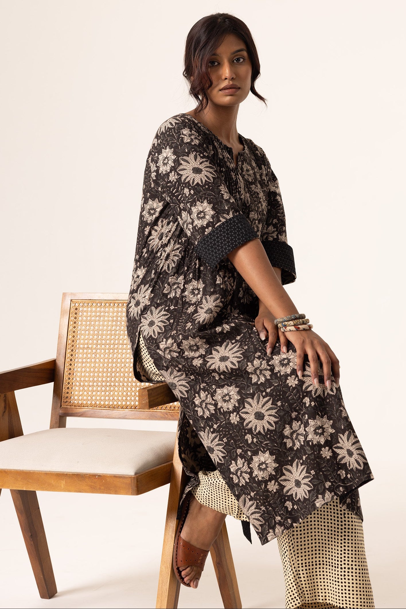 Devi Pleated Black Kurta - Dhãran