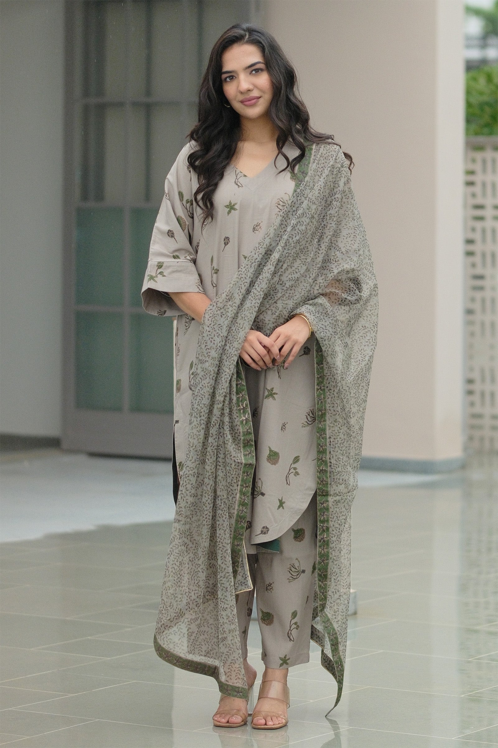 Aura suit set - Grey