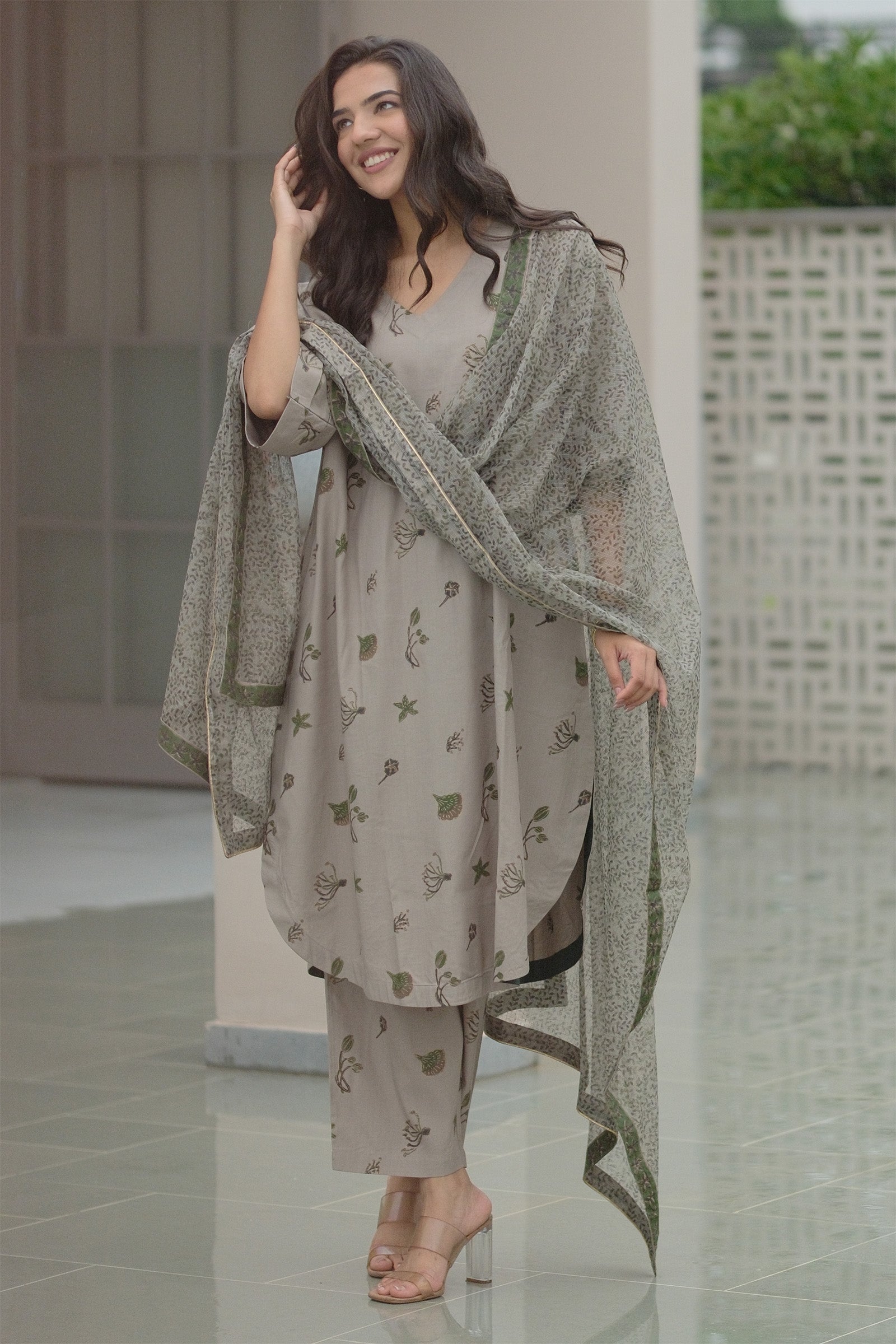 Aura suit set - Grey