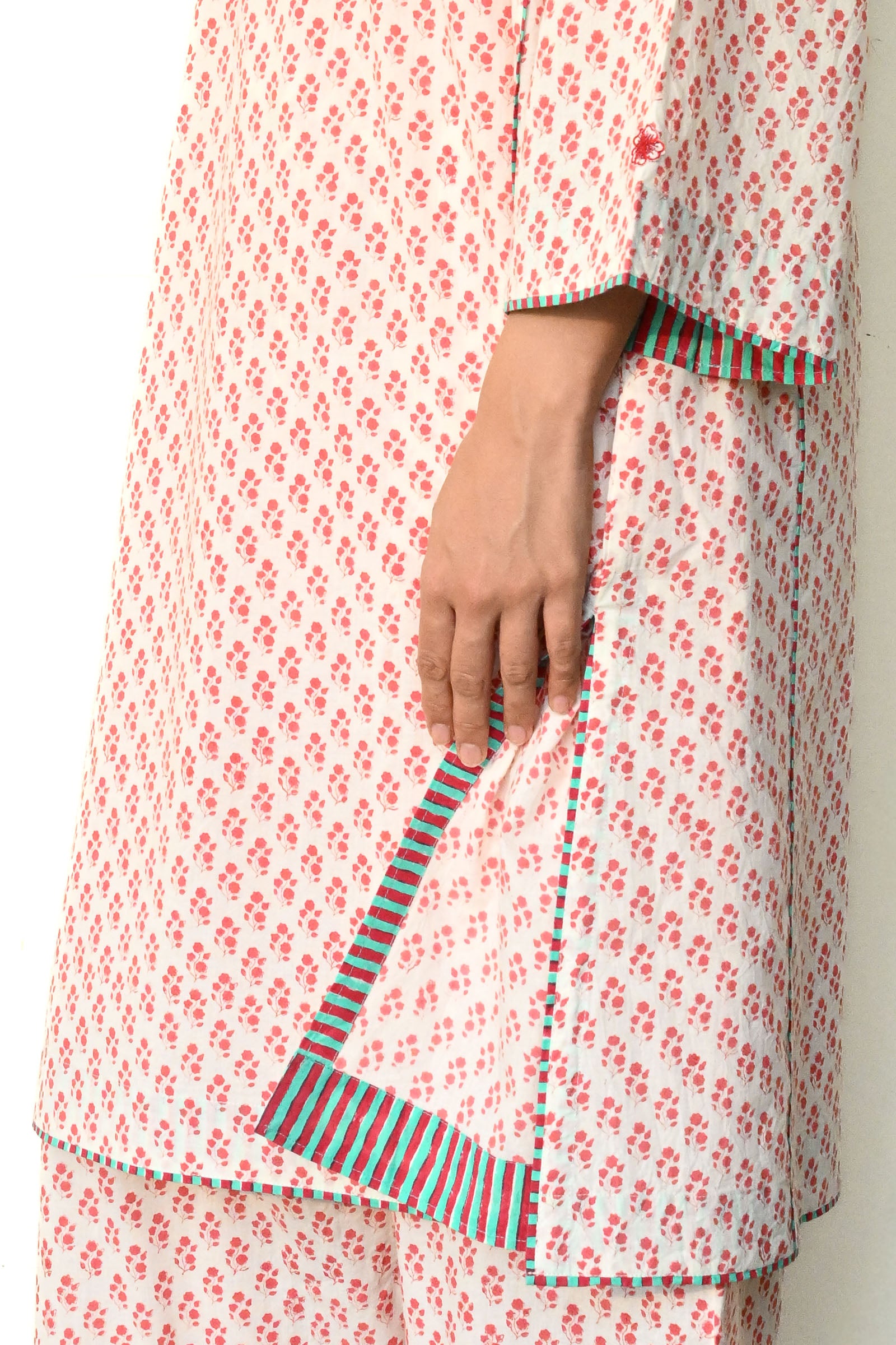 Noor  Kurta Peach - Dhãran